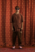 7acd723c-654d-4db7-9c10-36515d064e54/Pocket-Tee-Brown-Front_02.png